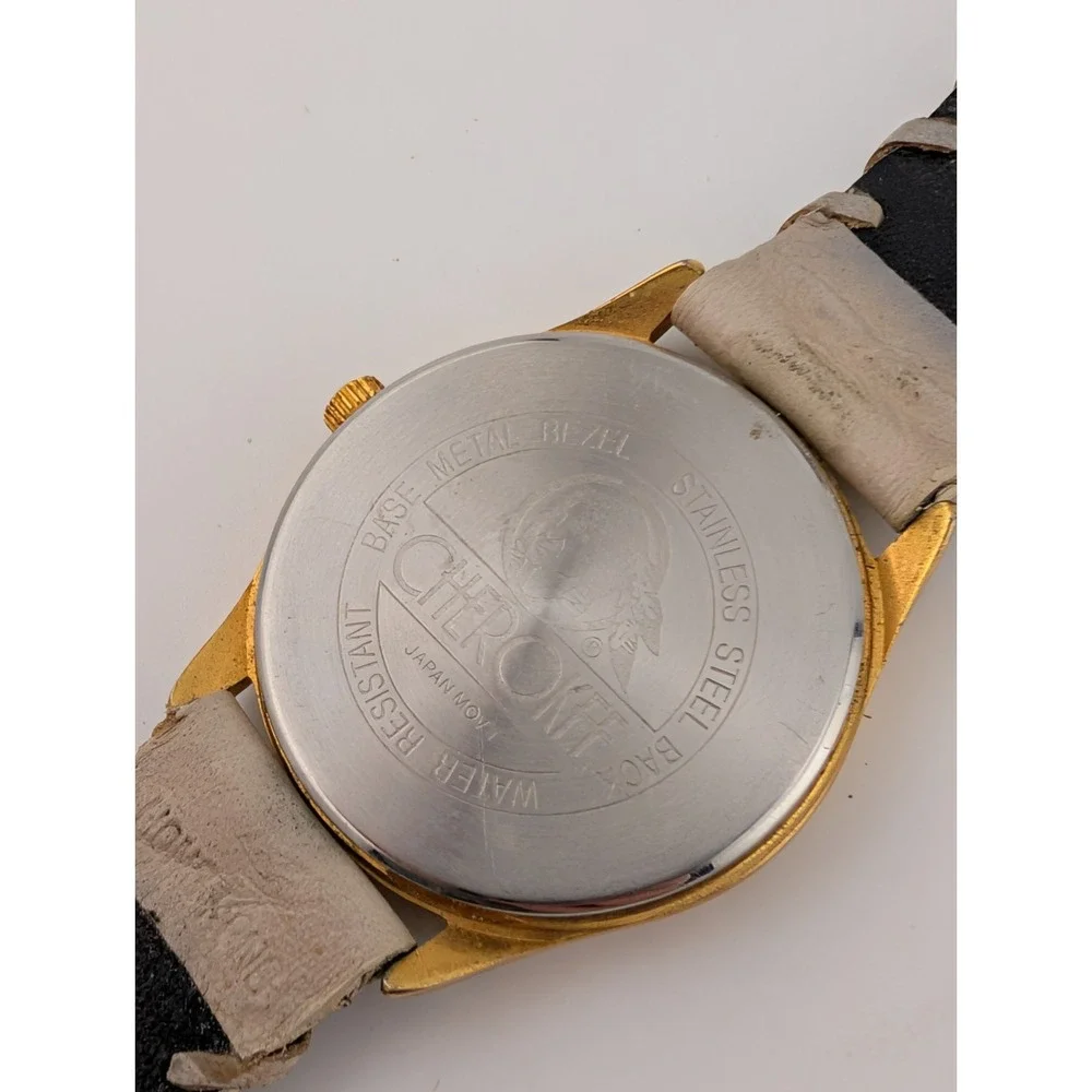 Vintage‎ Cherokee Watch Women 34mm Gold Case Leather Band- New Battery
